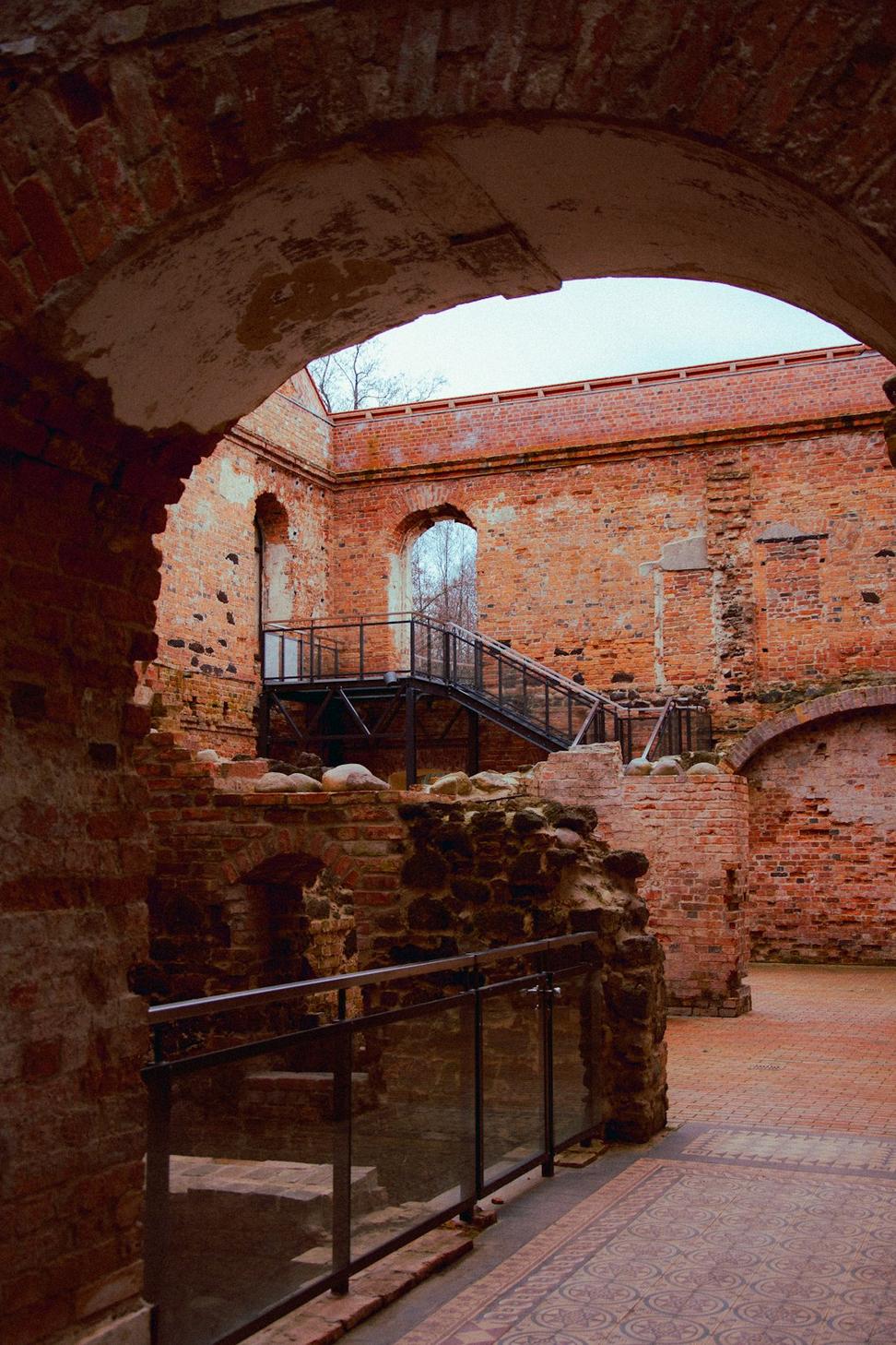 Courtyard Chamber
